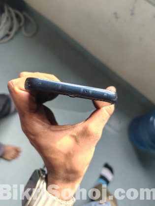 Sumsang Galaxy  M 14g